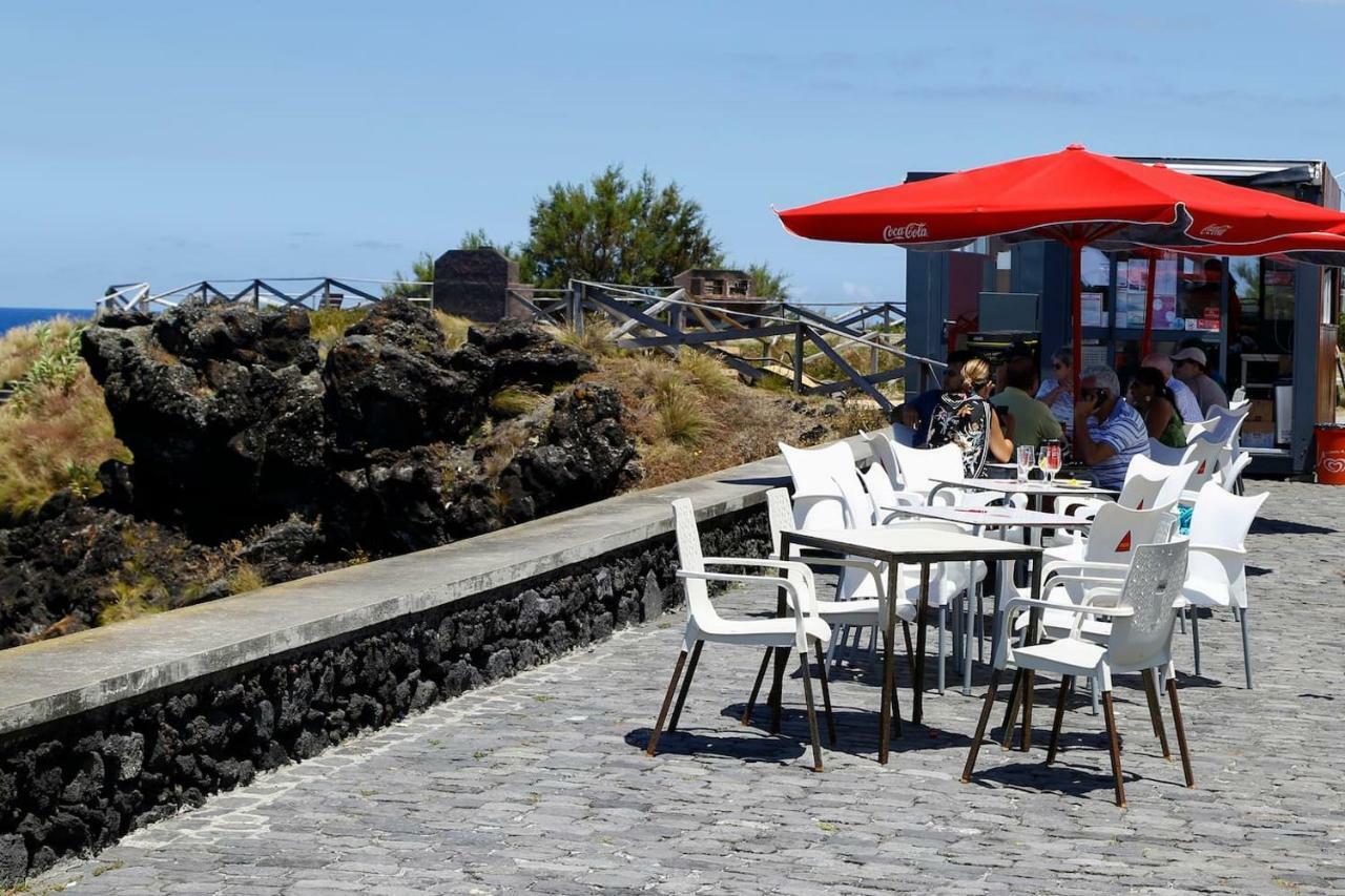 Magnolia - Casa Com Dois Quartos Junto Ao Mar - Renovada Em 2023 Mosteiros  Exterior photo